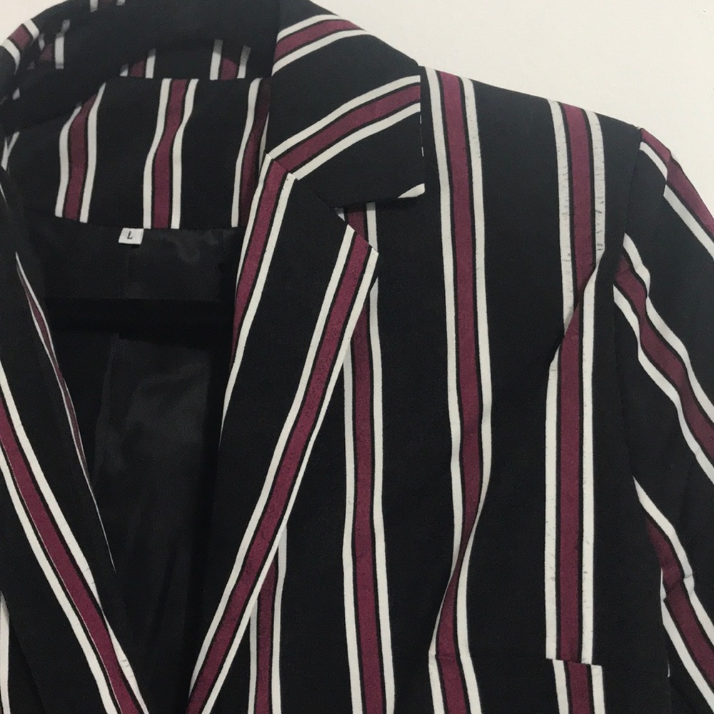 blazer - Picture 3 of 7